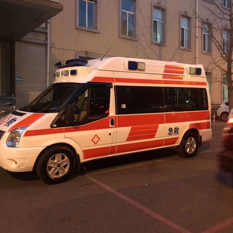 隆阳夜间租赁救护车护送病人转院：安全转运的 8 大核心注意事项